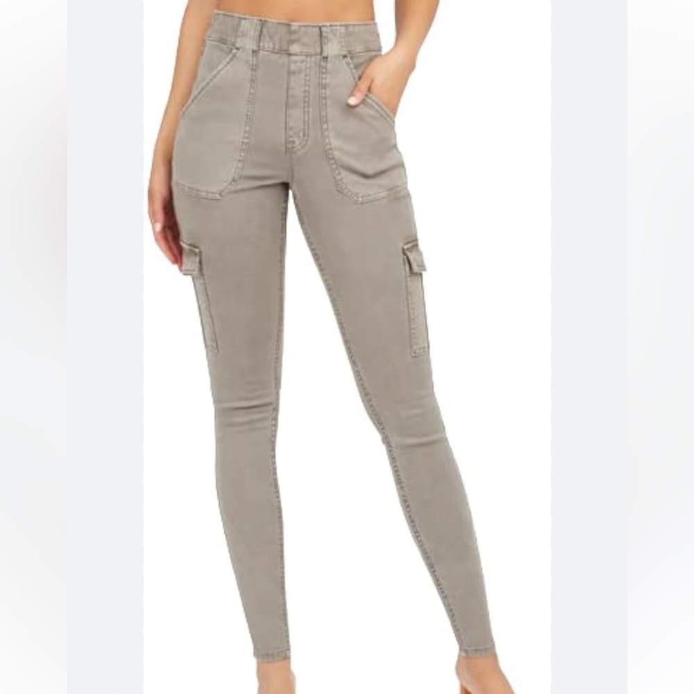 NWT Spanx Stretch Twill Ankle Cargo Pant